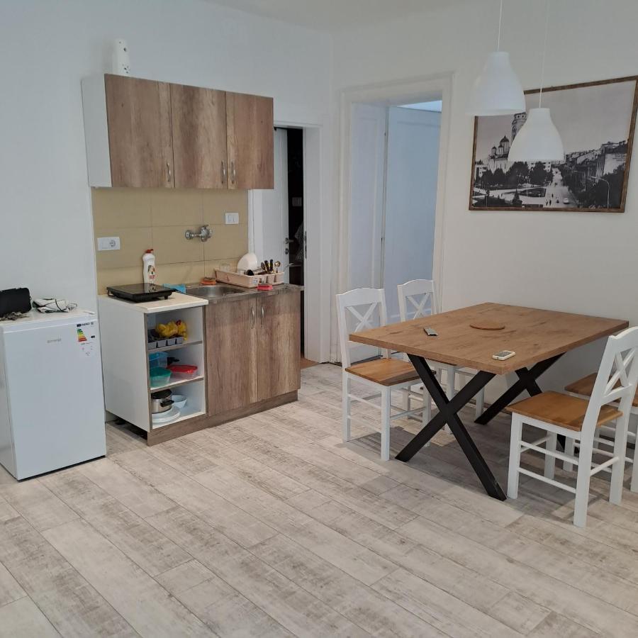 Apartman Centar Sd 斯梅代雷沃 外观 照片