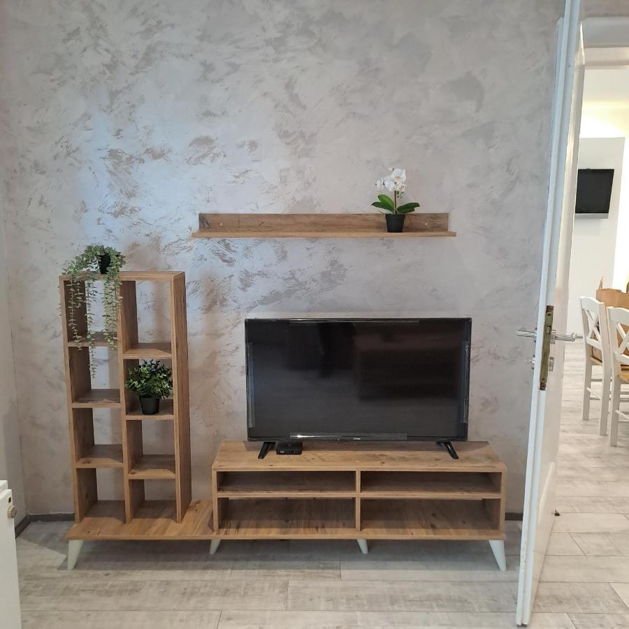 Apartman Centar Sd 斯梅代雷沃 外观 照片